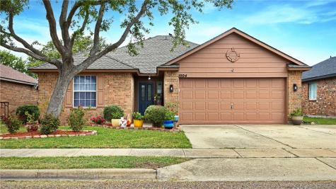 1004 La Mirada Portland TX 78374