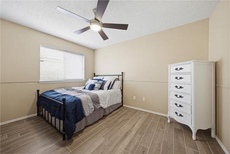 1004 La Mirada Portland TX 78374