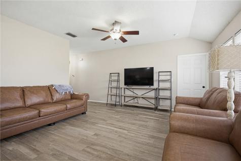 1004 La Mirada Portland TX 78374