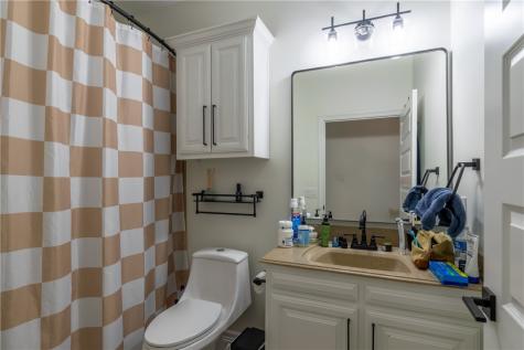 108 County Road 1601 Creek Alice TX 78332