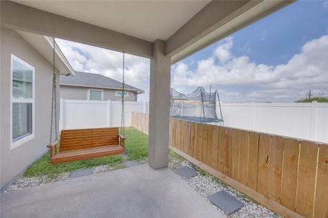 4009 Yankees Place Corpus Christi TX 78414
