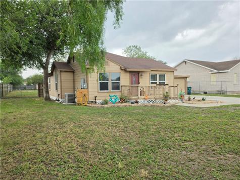 2734 Countiss Drive Corpus Christi TX 78410
