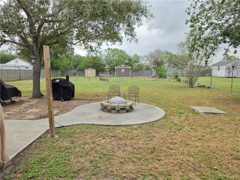 2734 Countiss Drive Corpus Christi TX 78410