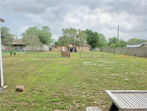2734 Countiss Drive Corpus Christi TX 78410