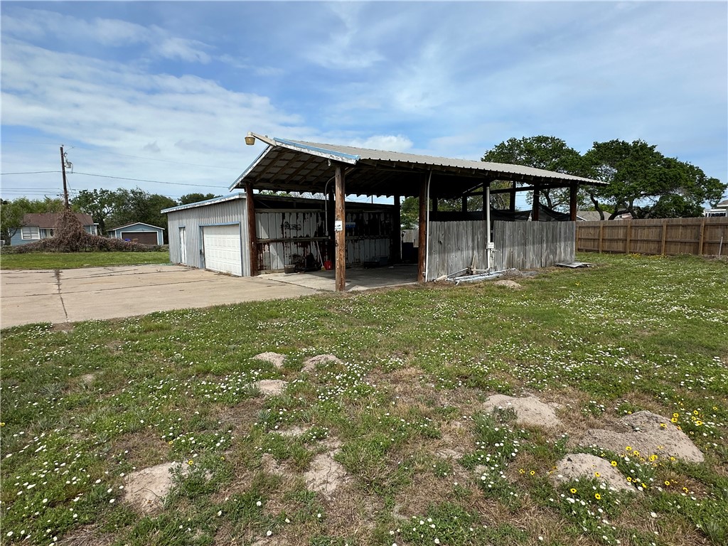 417 Linnet Corpus Christi TX 78418