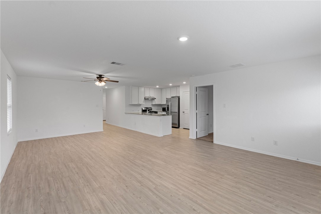 2633 Winterfell Street Corpus Christi TX 78415