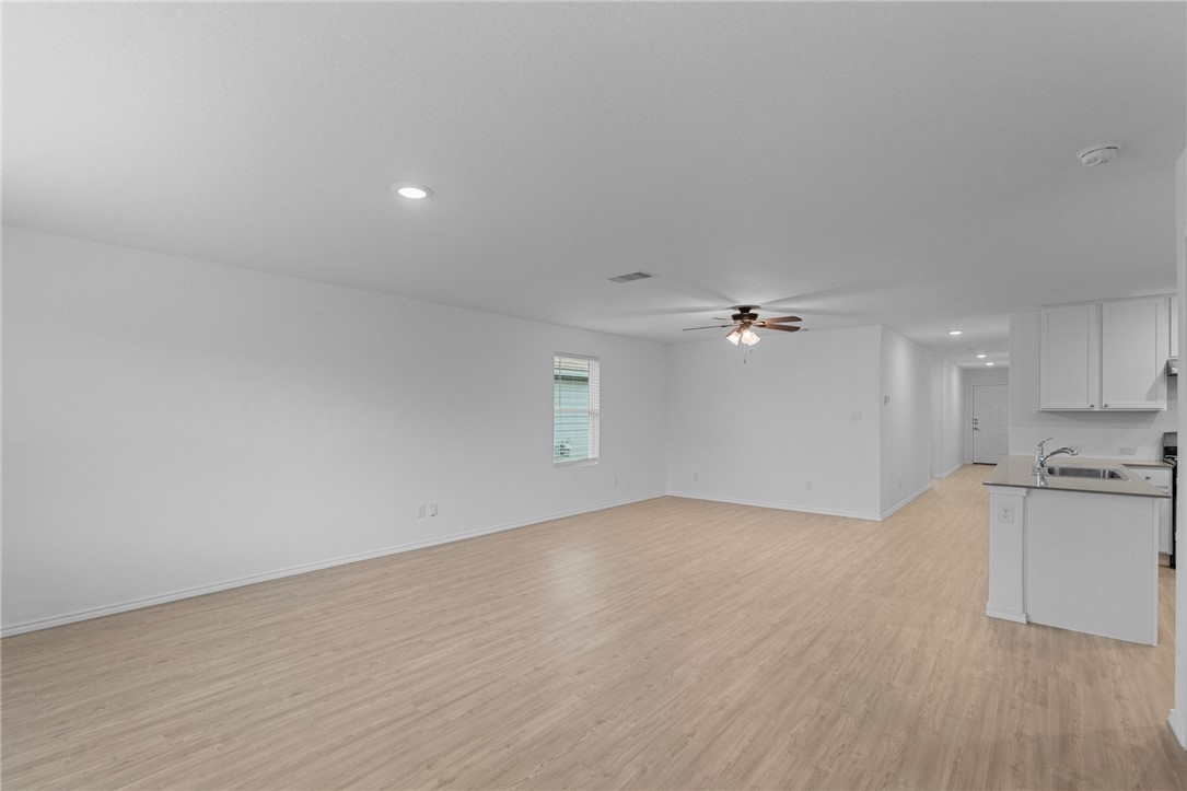 2633 Winterfell Street Corpus Christi TX 78415