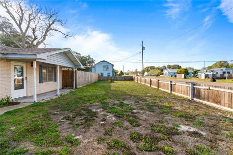 315 W Greenwood Avenue Aransas Pass TX 78336