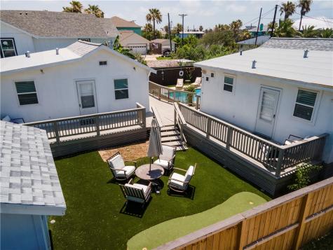 227 S 11th Street Port Aransas TX 78373