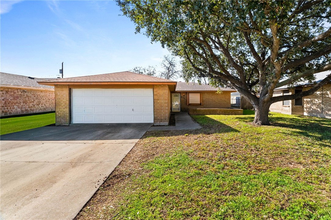 8125 Douglas Drive Corpus Christi TX 78409
