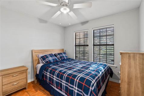 422 Spanish Wood Drive Rockport TX 78382