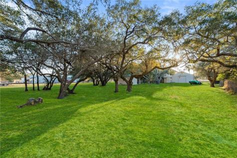 422 Spanish Wood Drive Rockport TX 78382