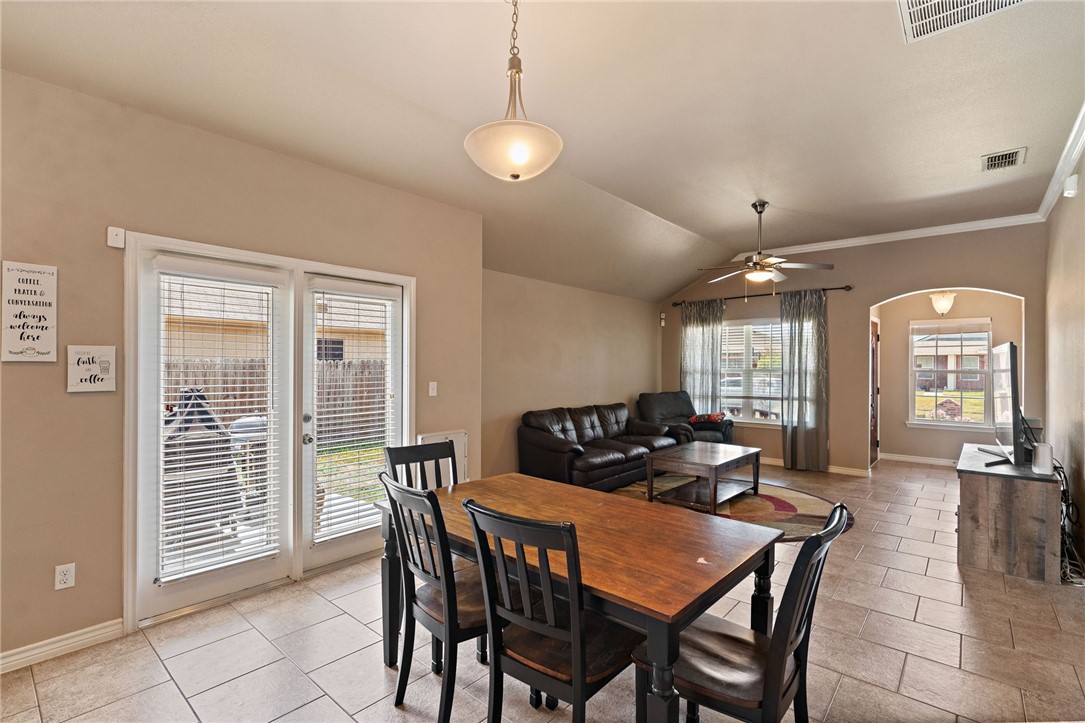 3010 Besterio Drive Corpus Christi TX 78415