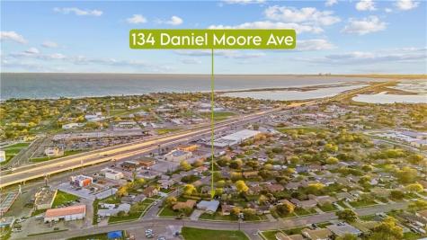 134 Daniel Moore Street Portland TX 78374