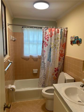 905 W Terrace Boulevard Rockport TX 78382