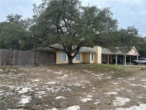 905 W Terrace Boulevard Rockport TX 78382