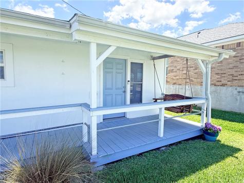 235 Ridge Harbor Rockport TX 78382