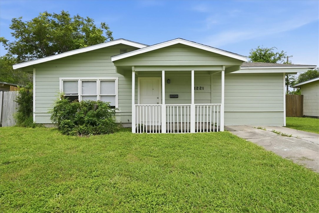 1221 Bernice Drive Corpus Christi TX 78412