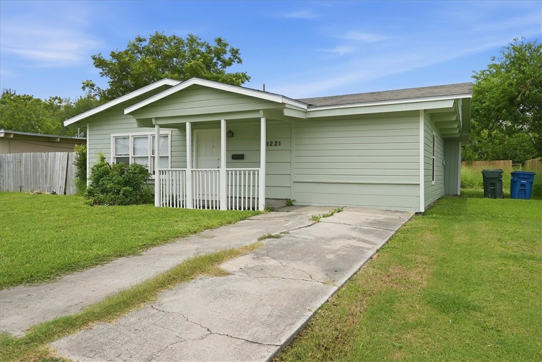 1221 Bernice Drive Corpus Christi TX 78412