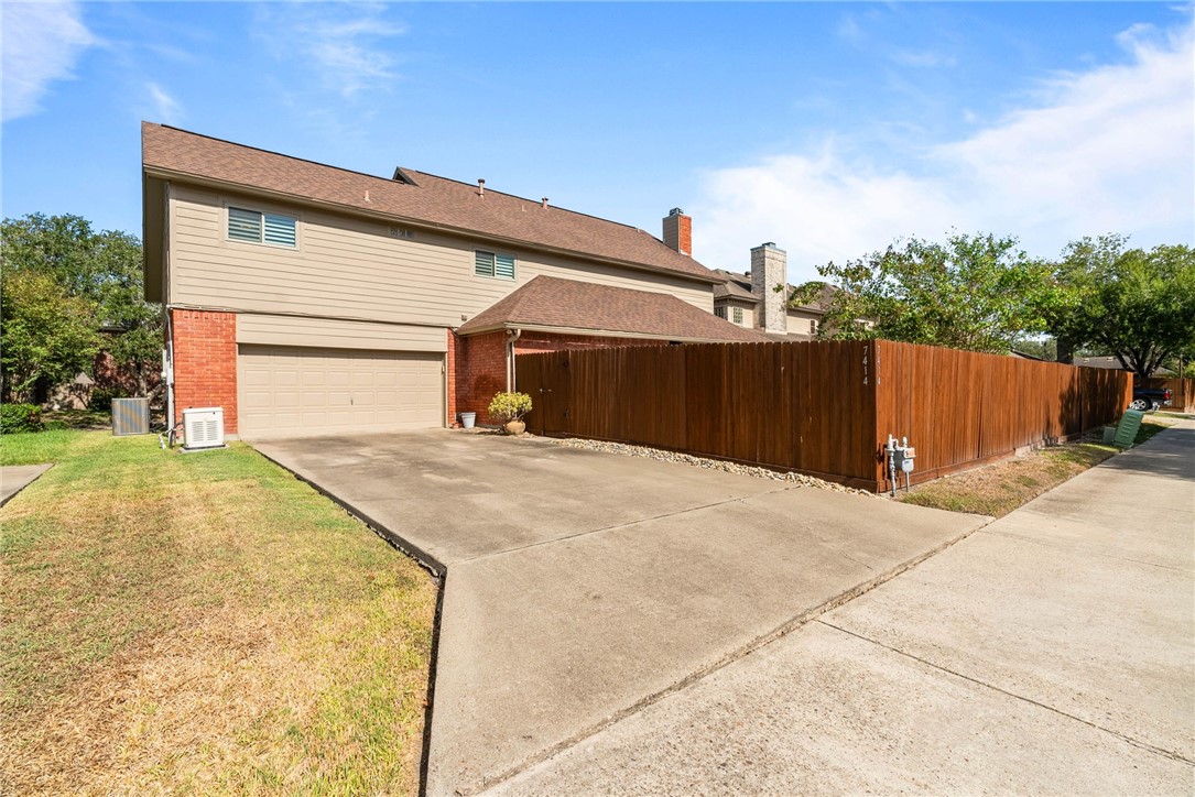 7414 Venice Drive Corpus Christi TX 78413
