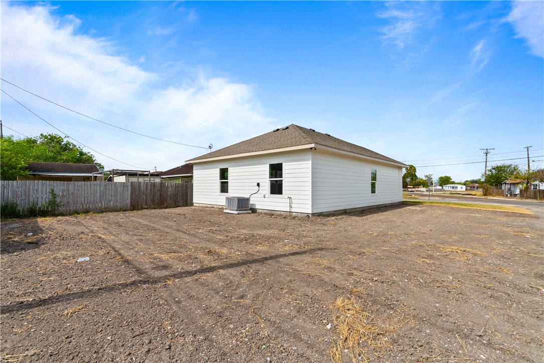 2937 Sonora Street Corpus Christi TX 78405