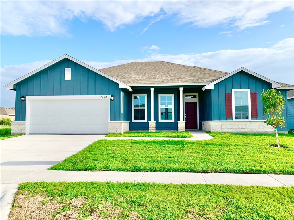 9202 Neena Drive Corpus Christi TX 78410