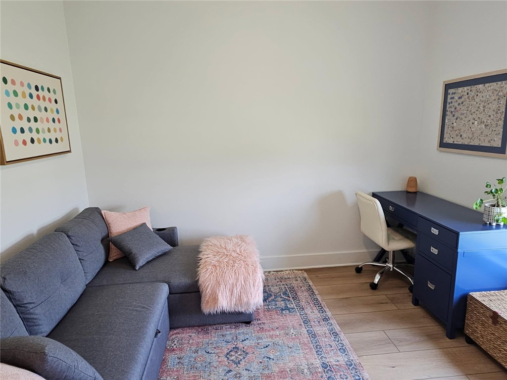 1525 S Live Oak Street Rockport TX 78382