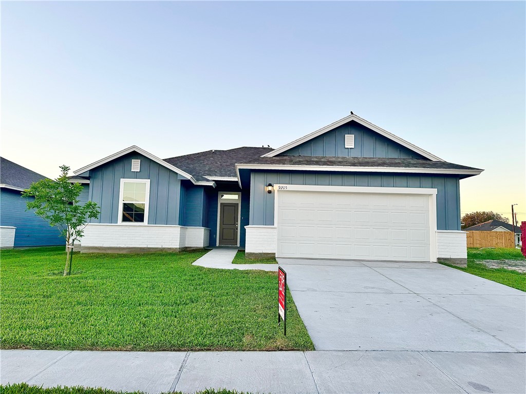9205 Neena Drive Corpus Christi TX 78410