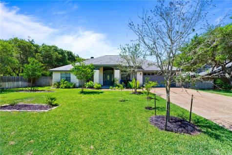 112 Poquito Drive Rockport TX 78382