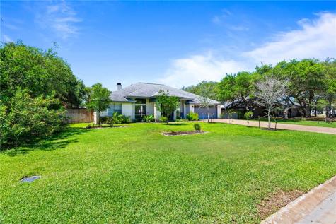112 Poquito Drive Rockport TX 78382