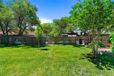 112 Poquito Drive Rockport TX 78382
