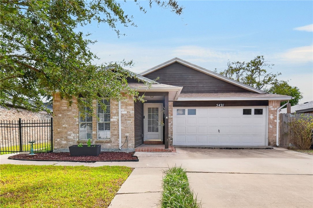 5421 Crossgate Dr S Corpus Christi TX 78413