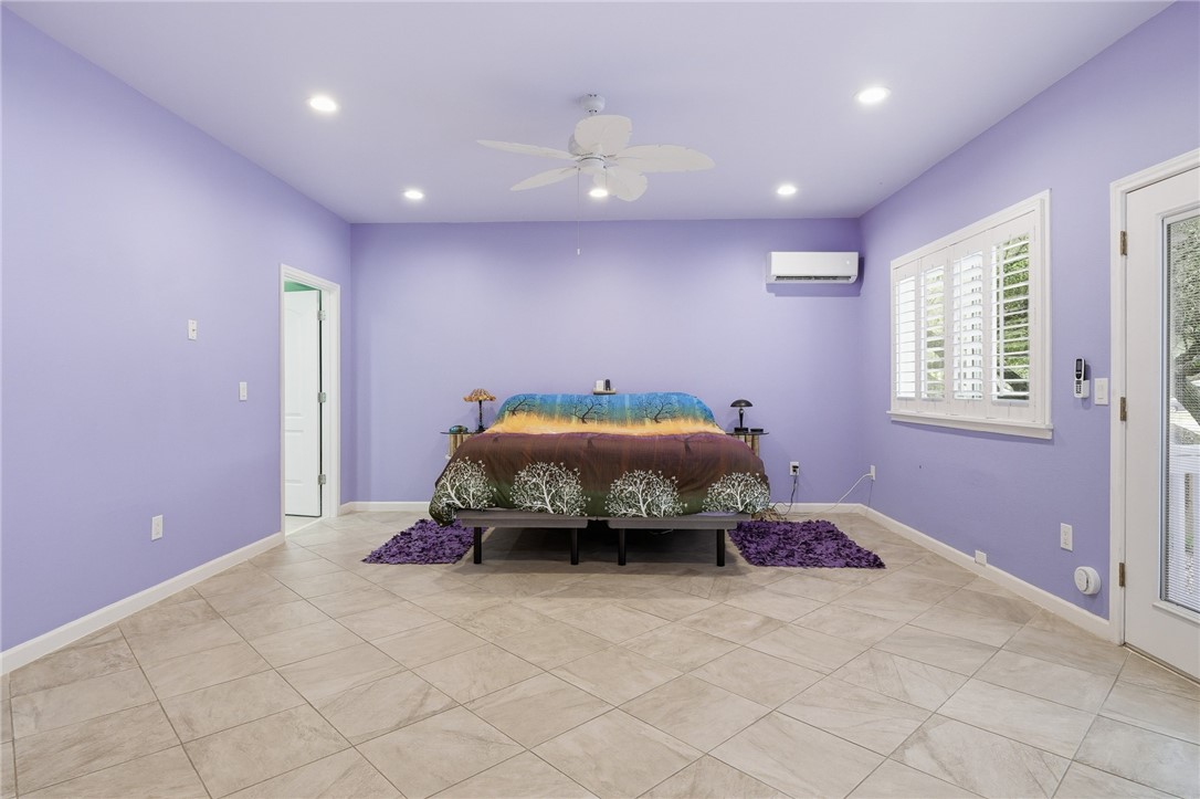 318 Traylor Avenue Rockport TX 78382