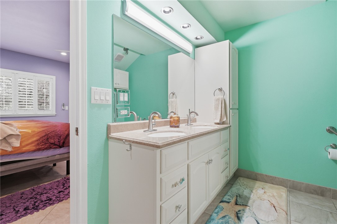 318 Traylor Avenue Rockport TX 78382