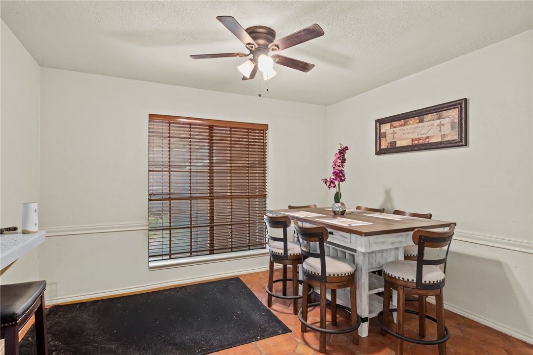 3218 Kennsington Court Corpus Christi TX 78414