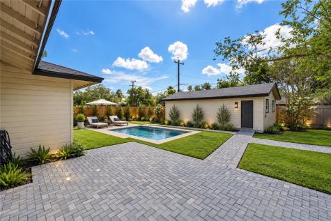 301 Pasadena Place Corpus Christi TX 78411