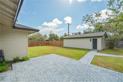 301 Pasadena Place Corpus Christi TX 78411