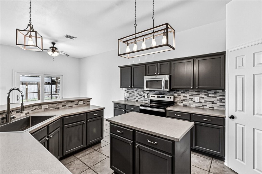 6725 Dungeoness Drive Corpus Christi TX 78414