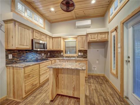 1045 N Mccampbell Aransas Pass TX 78336