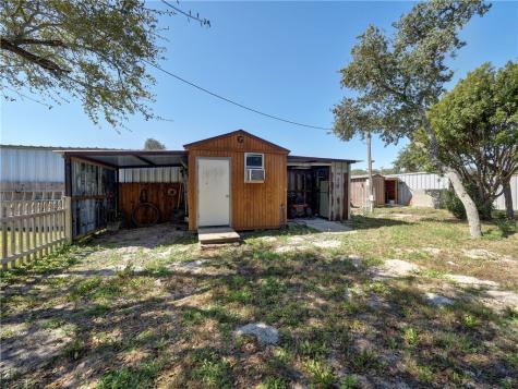 1045 N Mccampbell Aransas Pass TX 78336