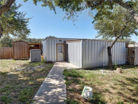 1045 N Mccampbell Aransas Pass TX 78336
