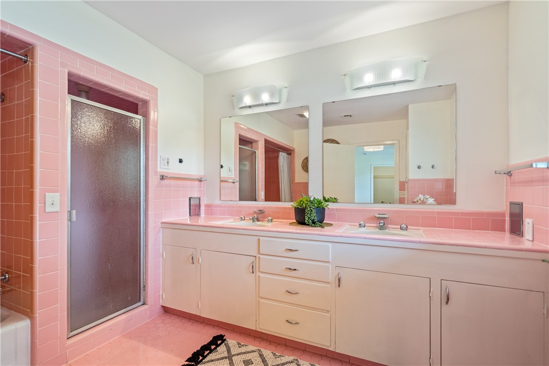 353 Bermuda Place Corpus Christi TX 78411
