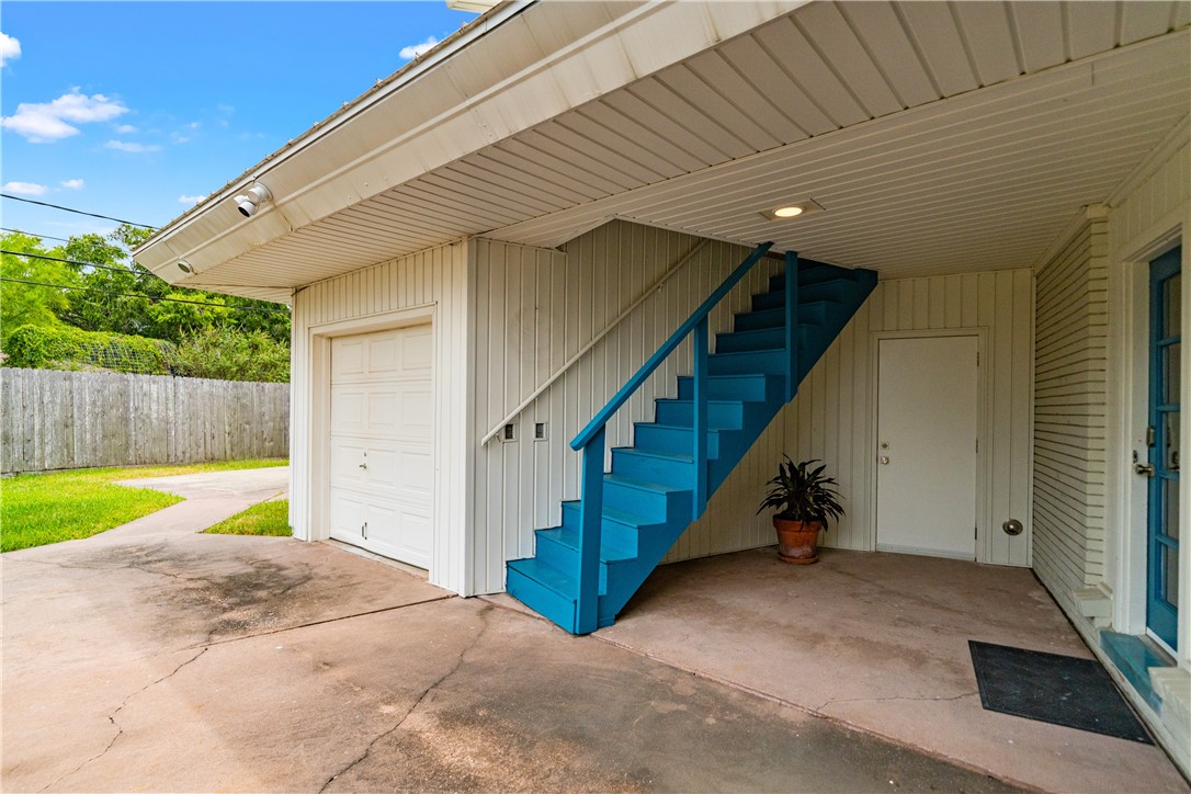 353 Bermuda Place Corpus Christi TX 78411