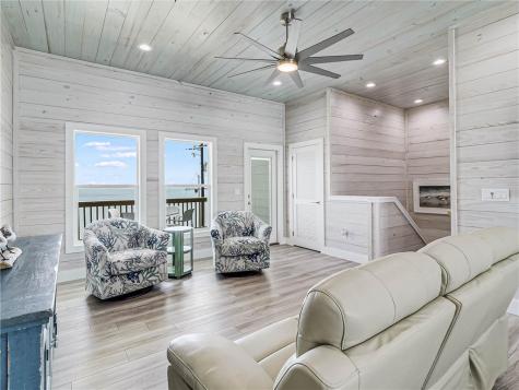 163 Seven Palms Drive Rockport TX 78382