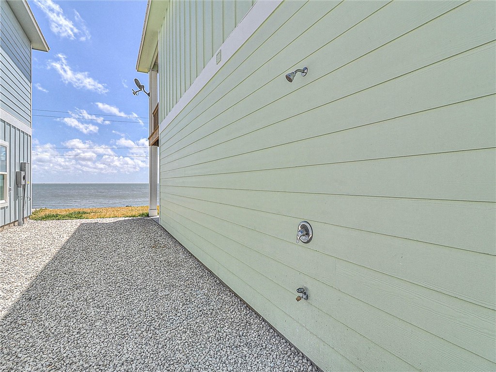 163 Seven Palms Drive Rockport TX 78382