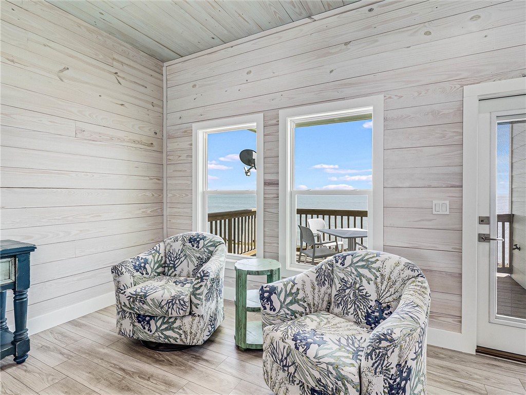 163 Seven Palms Drive Rockport TX 78382