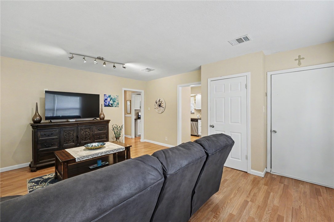 6007 Orms Drive Corpus Christi TX 78412