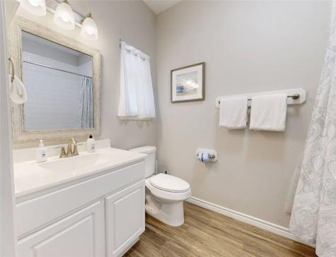 1813 S 11th Street 302 Port Aransas TX 78373