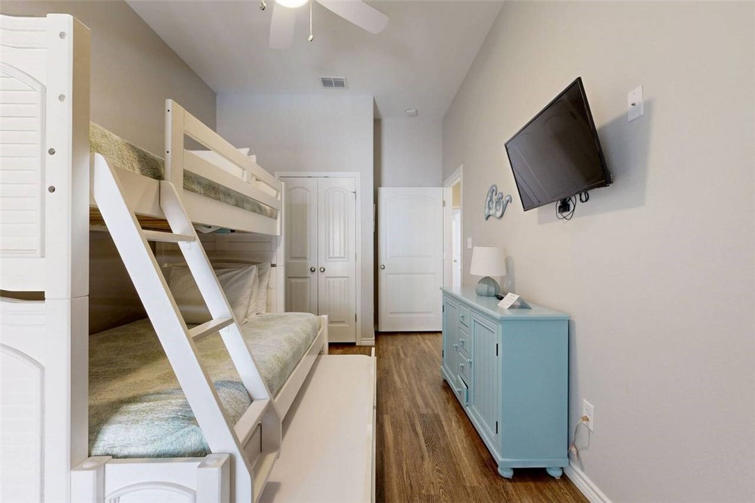 1813 S 11th Street 302 Port Aransas TX 78373