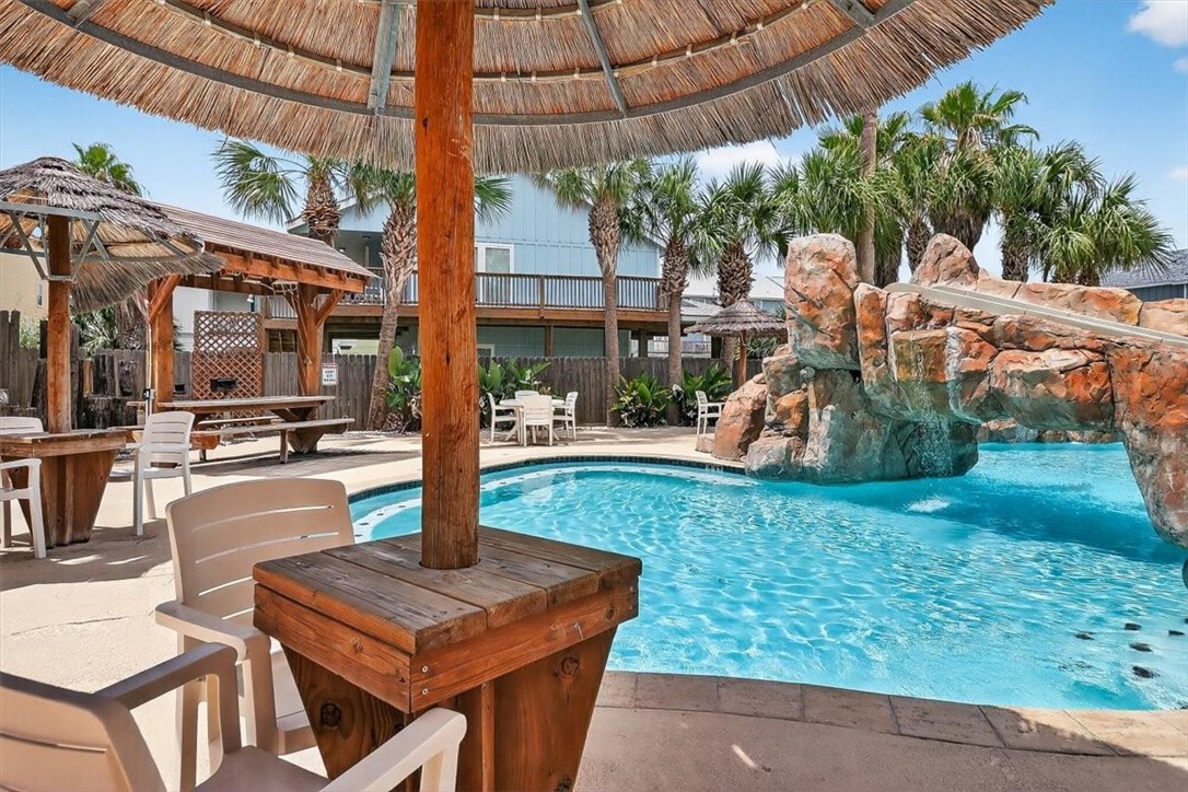 1813 S 11th Street 302 Port Aransas TX 78373